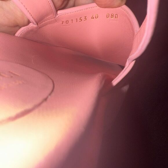 Brand new Gucci Pink  Slide Sandals size 10 - Picture 6 of 9